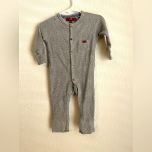 7 For All Mankind Gray Button-Up Kids Waffle Knit Footless Footie size 3/6M